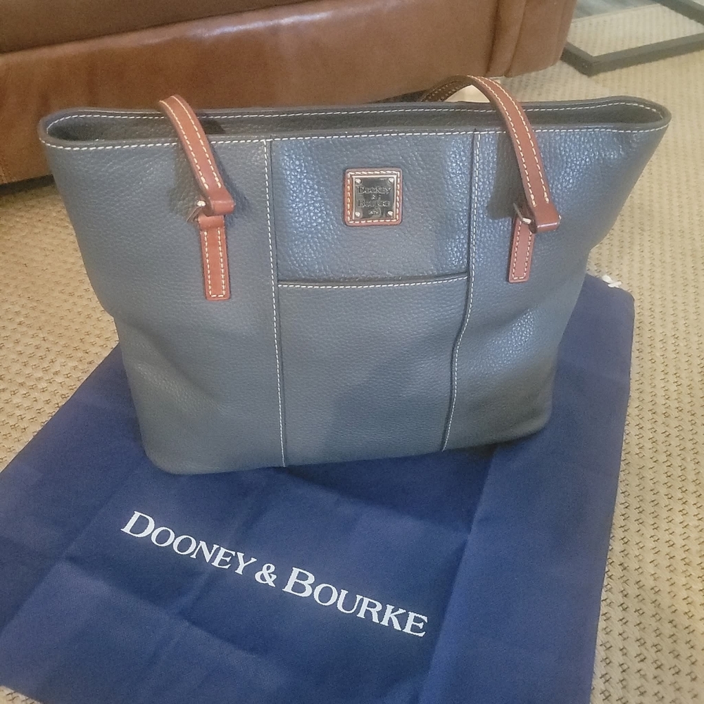 Dooney & Bourke Navy Large Pebble Grain Tote